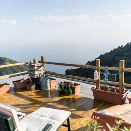 La Finestra Sul Mare A Drignana Villa Vernazza Exterior photo
